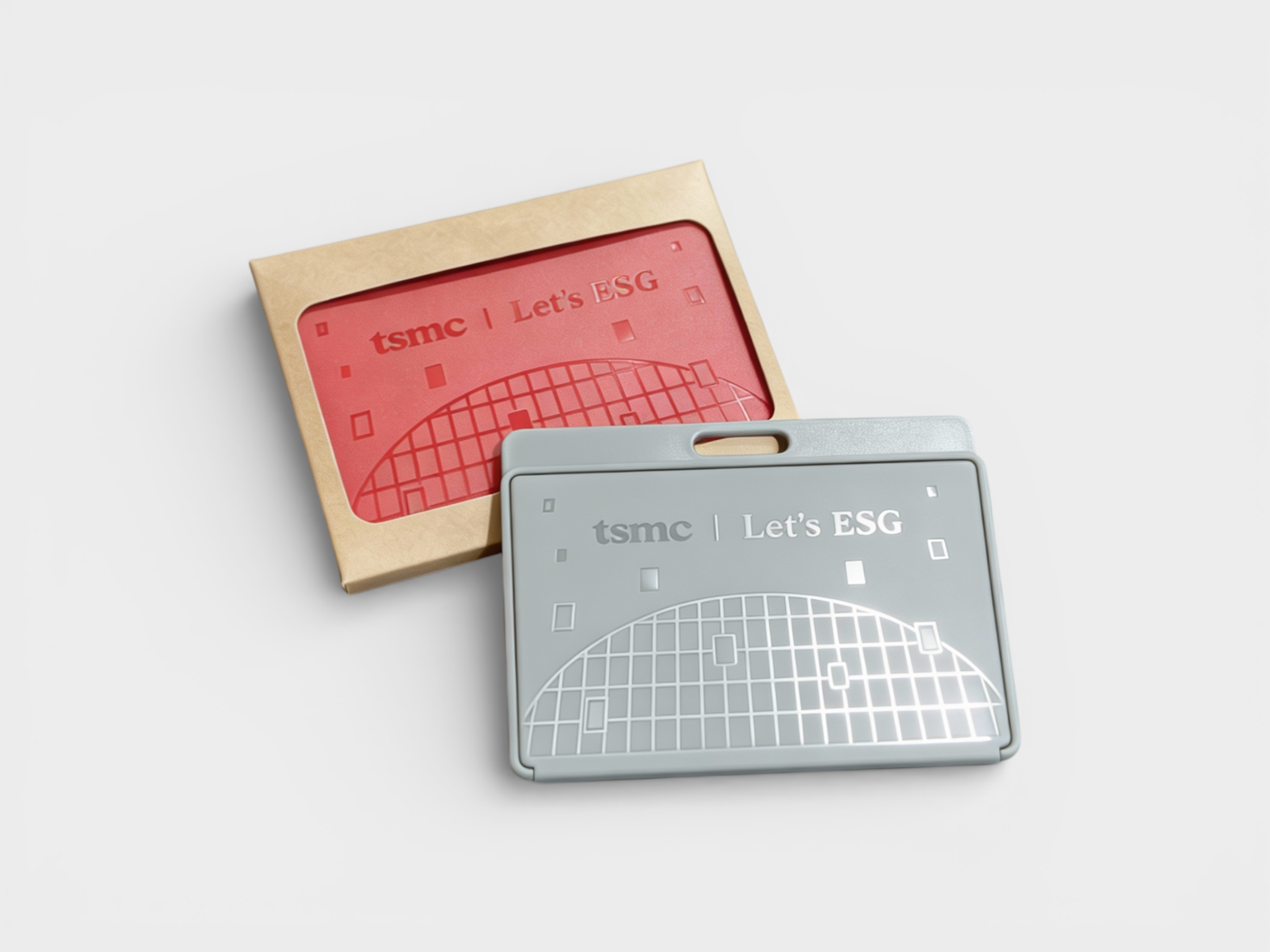 台積電與大豐環保合作,將回收寶特瓶再製成ESG永續環保衣|TSMC collaborates with Da Fon to recycle PET bottles into sustainable ESG T-shirts promoting circular economy.